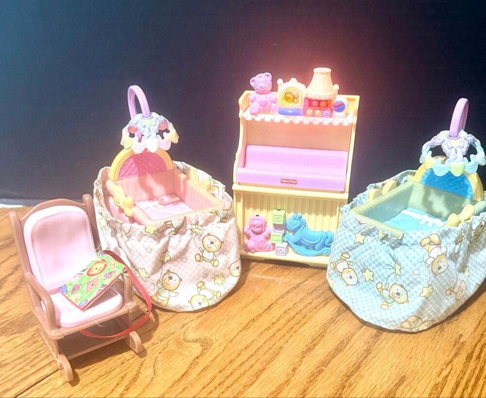 Fisher Price Loving Family 2012 Premium Nursery Twins Rm set 1 works